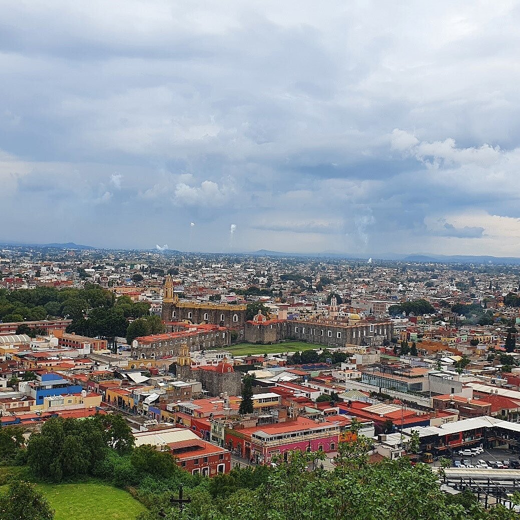 Über den Dächern von Cholula, Puebla